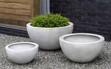 Campania International Fiber Clay Piccadilly Lite Planter Urn/Planter Campania International Ivory Large